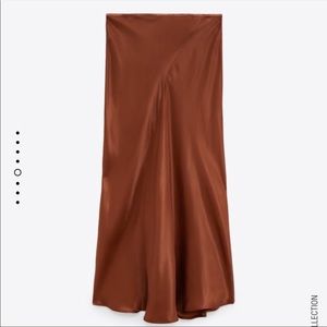 NWT ZARA Satin Effect Midi Skirt